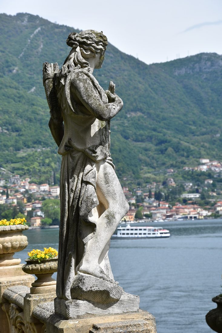 Lake Como at dawn